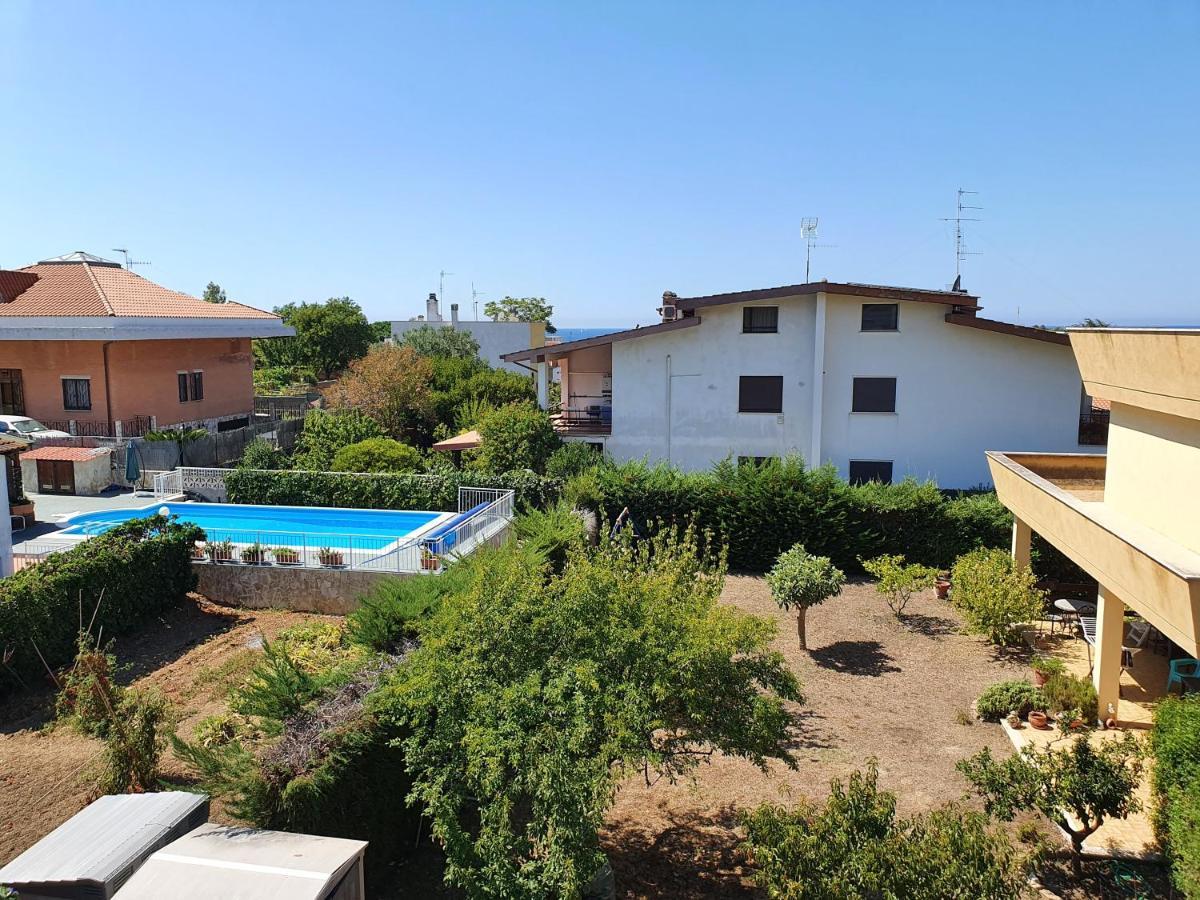 Hotel Acquamarina Civitavecchia Exterior foto